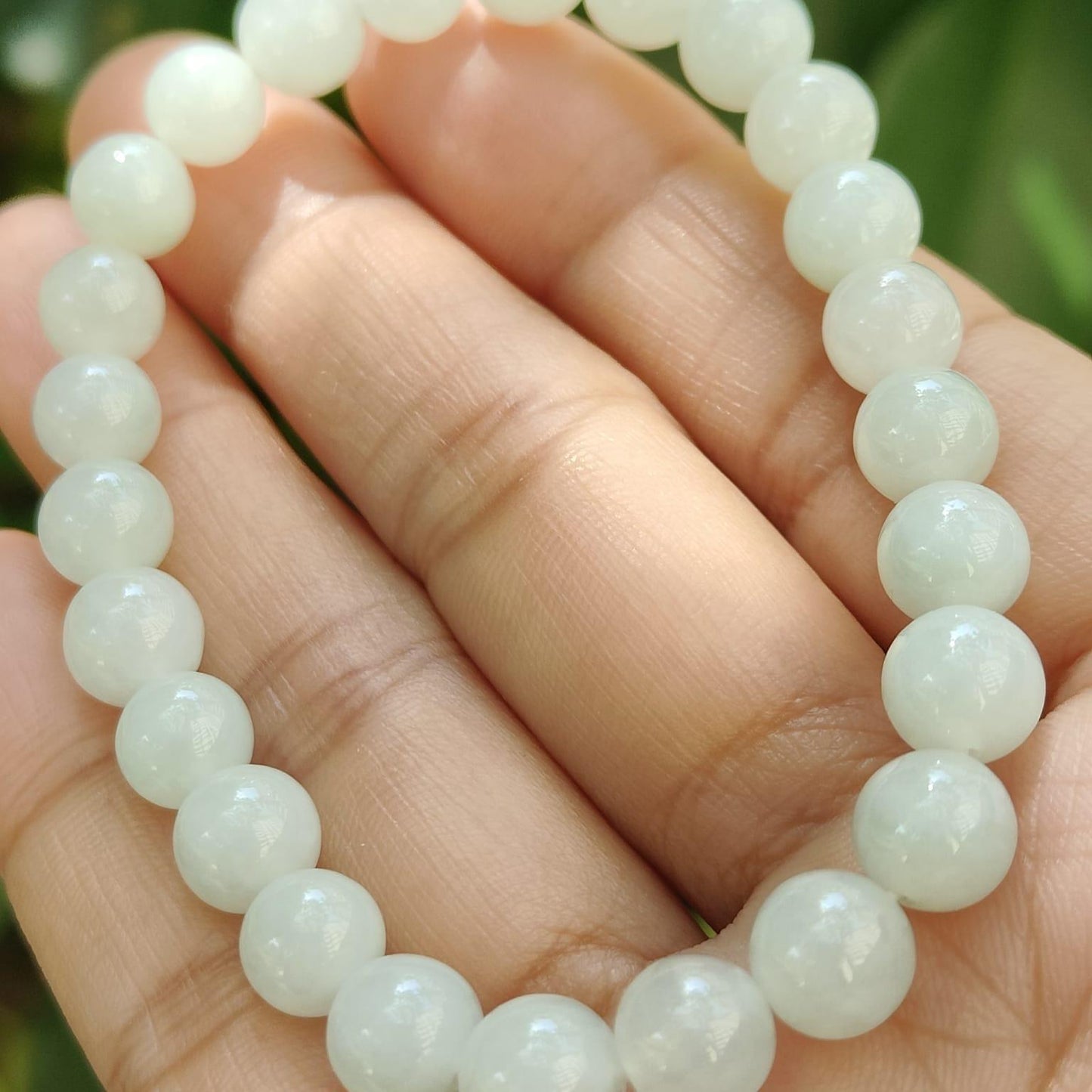 Near White Jadeite Bead Bracelet – 25 Natural Type A Beads, 7.3mm, 90% Perfection, Symbol of Purity & Renewal(bracelet43) Yi Pin Qian Jadeites Jade Jewelry ~Your Precious Quintessential ~ Singapore