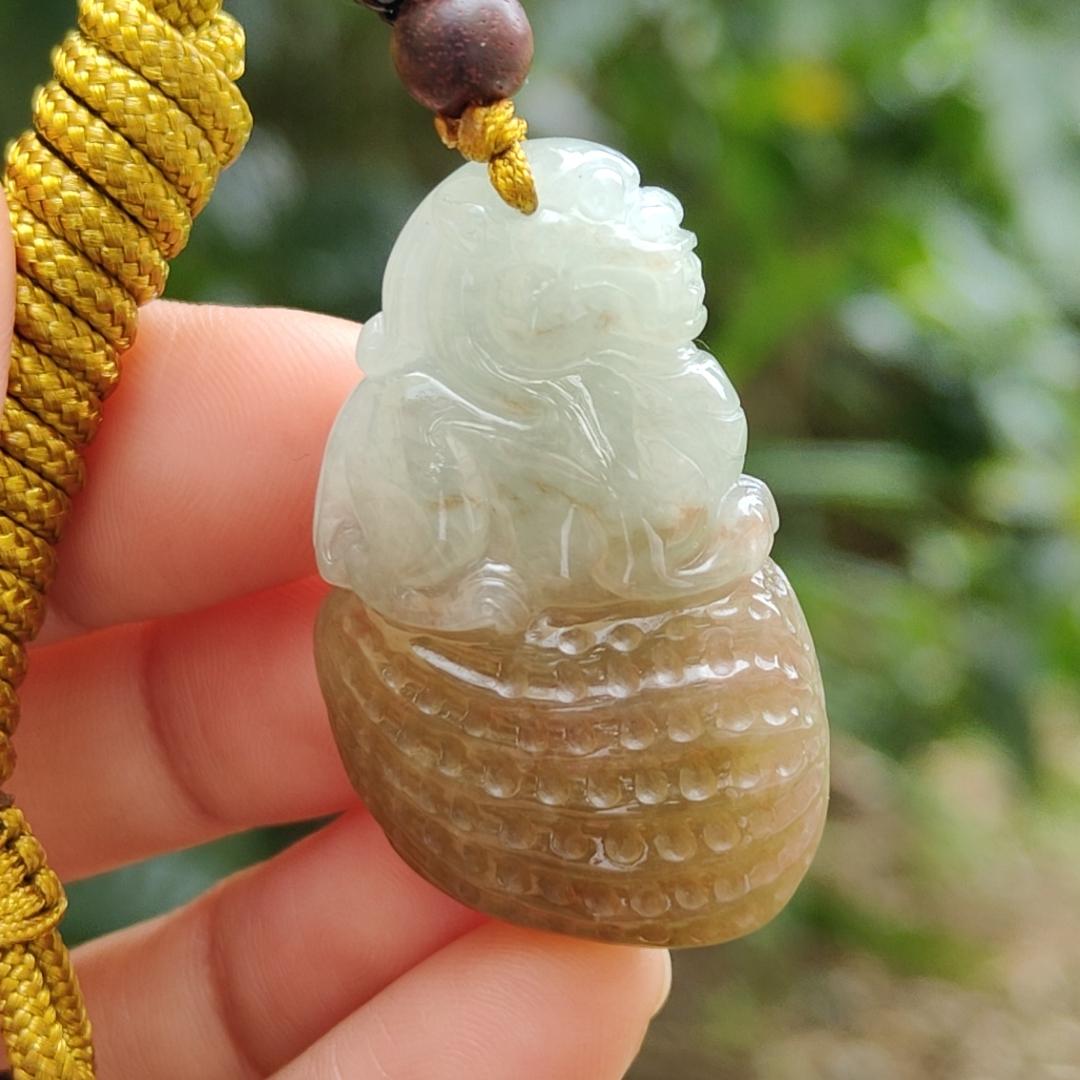 Quality Yellow with Light Green Hue Natural Type A Jadeite Jade crafted with Lion as Pendant, certificate weighs 17.82 grams, measurement 38 * 24 * 11.6 mm (pendant241) Yi Pin Qian