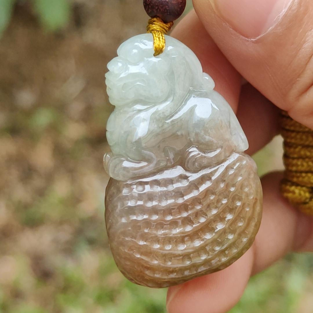 Quality Yellow with Light Green Hue Natural Type A Jadeite Jade crafted with Lion as Pendant, certificate weighs 17.82 grams, measurement 38 * 24 * 11.6 mm (pendant241) Yi Pin Qian