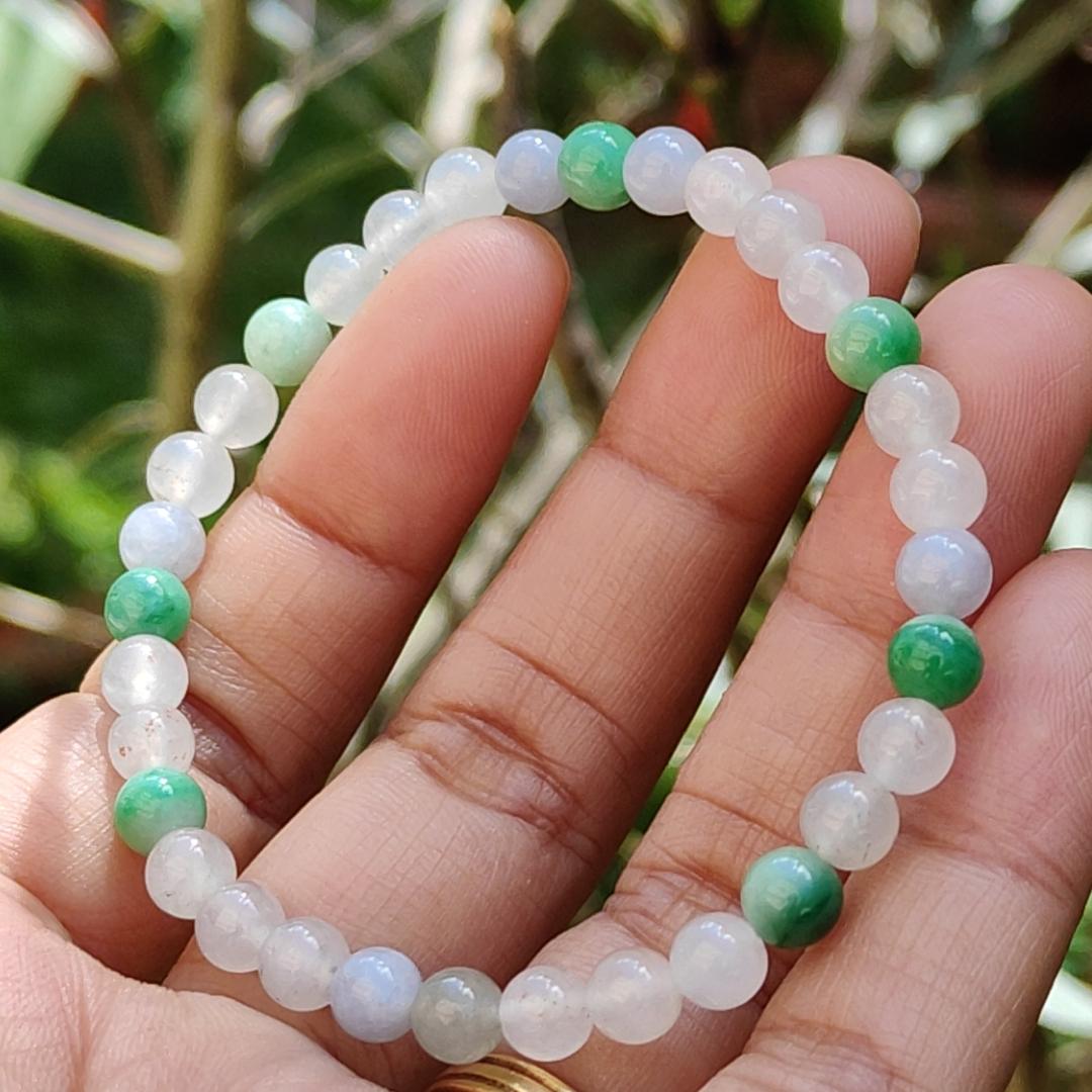 Mix with Green, Lavender and Icy Natural Type A Jadeite Jade 33 Beads with measurement of 5.5 mm bracelet, QIC labs approved certificate included weigh 9 grams (bracelet16) Yi Pin Qian