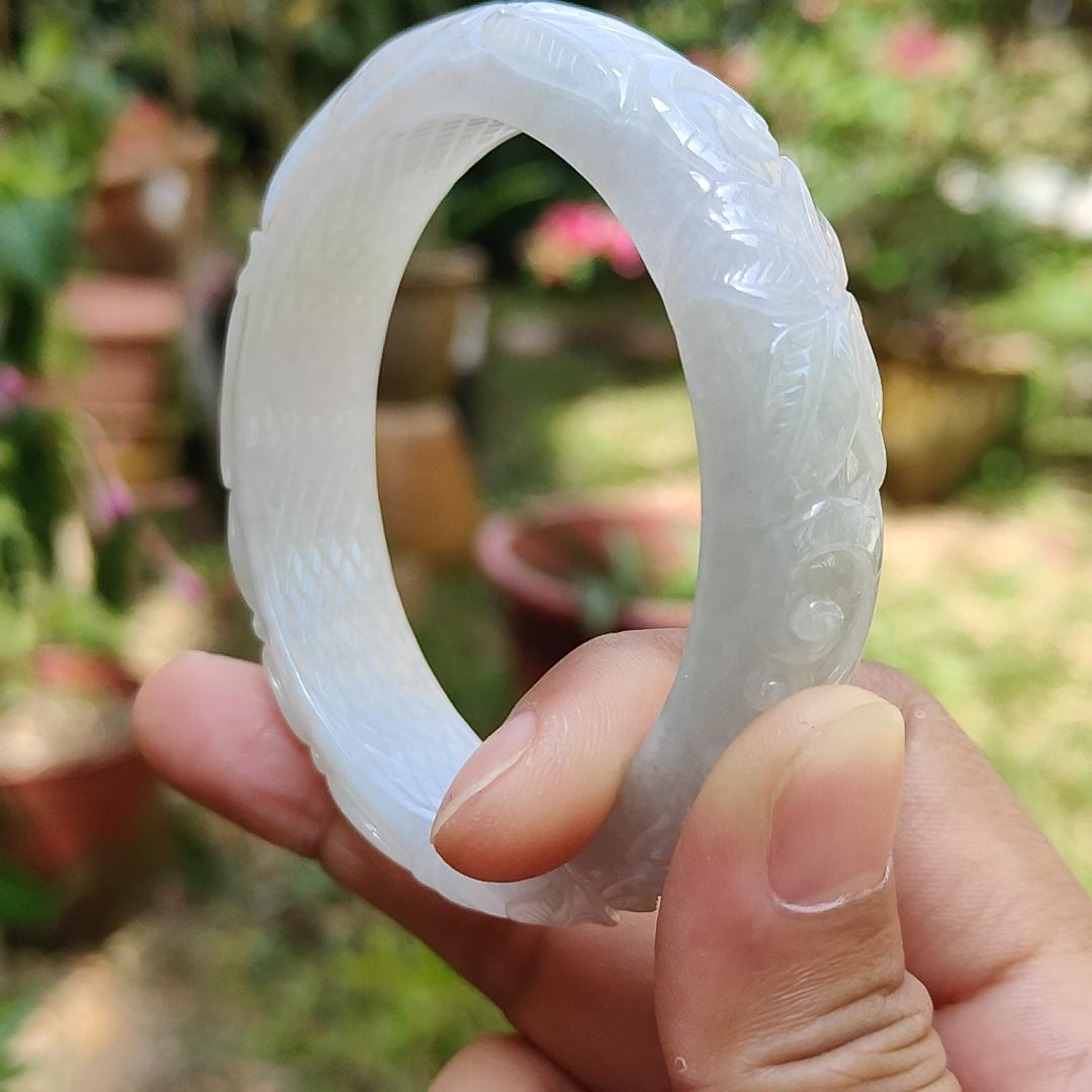 Light Lavender Natural Type A Jadeite Jade crafted with Pattern of Flowers with shape of Peace Bangle Bracelet , certificate weigh 60.82 grams, measurement 14 * 8.6 mm, Bangle Wrist Size: 56.5 mm (bangle6) Yi Pin Qian