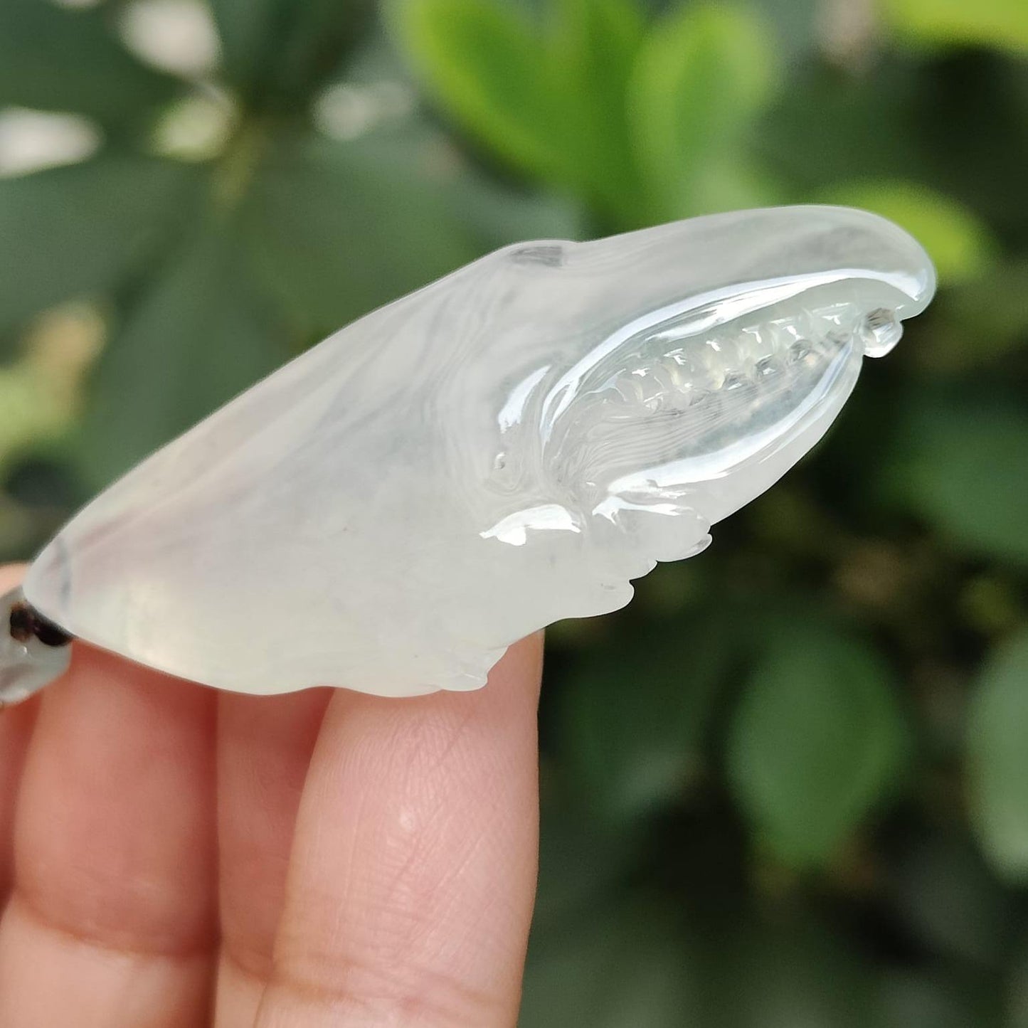 Crafted as Crab Claws Pendant on Premium Fine Quality Natural Type A Jadeite Jade certificate weighs 14.16 grams, measurement 49.2 * 19.5 * 10.8 mm (pendant355) Yi Pin Qian Jadeites Jade Jewelry ~Your Precious Quintessential ~ Singapore