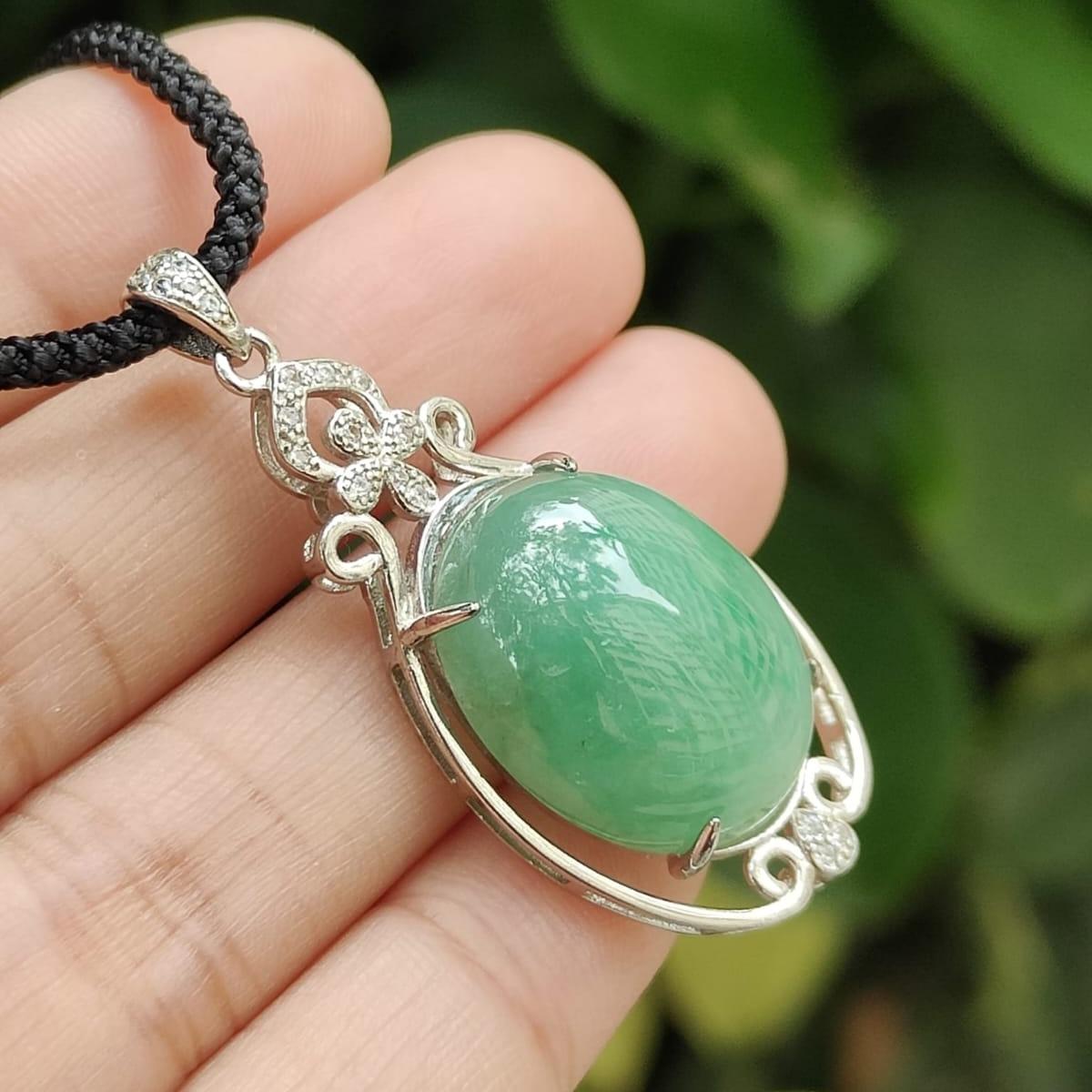Wood Element Jade Pendant đą- Urban Energy Harmonizer (Sku: s925p8) Yi Pin Qian Jadeites Jade Jewelry ~Your Precious Quintessential ~ Singapore