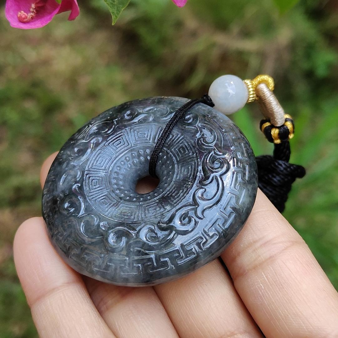 Hugh archaize style Black Natural Type A Jadeite Pendant crafted as Donut, symbols of Attract wealth , certificate included weigh 62.62 grams, 51 * 51 * 12.6 mm, suitable for daily wear (pendant63) Yi Pin Qian