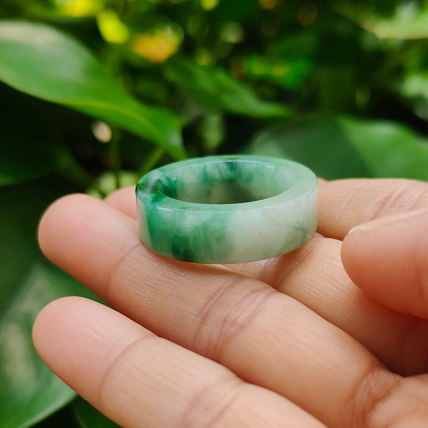 High Quality Green,Green Patches Natural Type A Jadeite Jade crafted as Ring, finger size 19.1mm, QIC approved labs certificate weighs 7.68 grams, measurement 7.7 * 4.4 mm (ring8) Yi Pin Qian