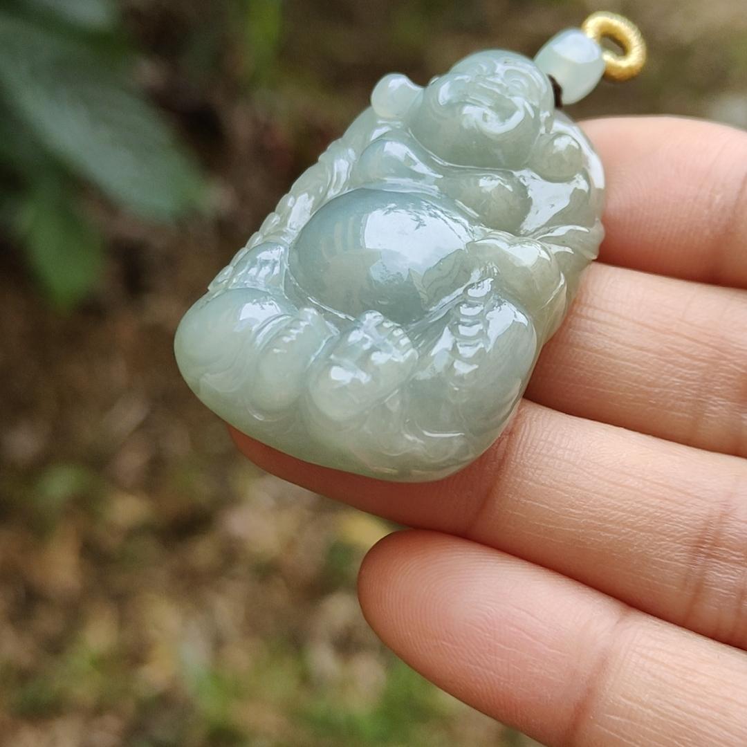 Light Green Natural Type A Jadeite Jade crafted with Milo Buddha as Pendant, certificate weighs 27.52grams, measurement 44.3 * 27.9 * 11.6 mm (pendant248) Yi Pin Qian