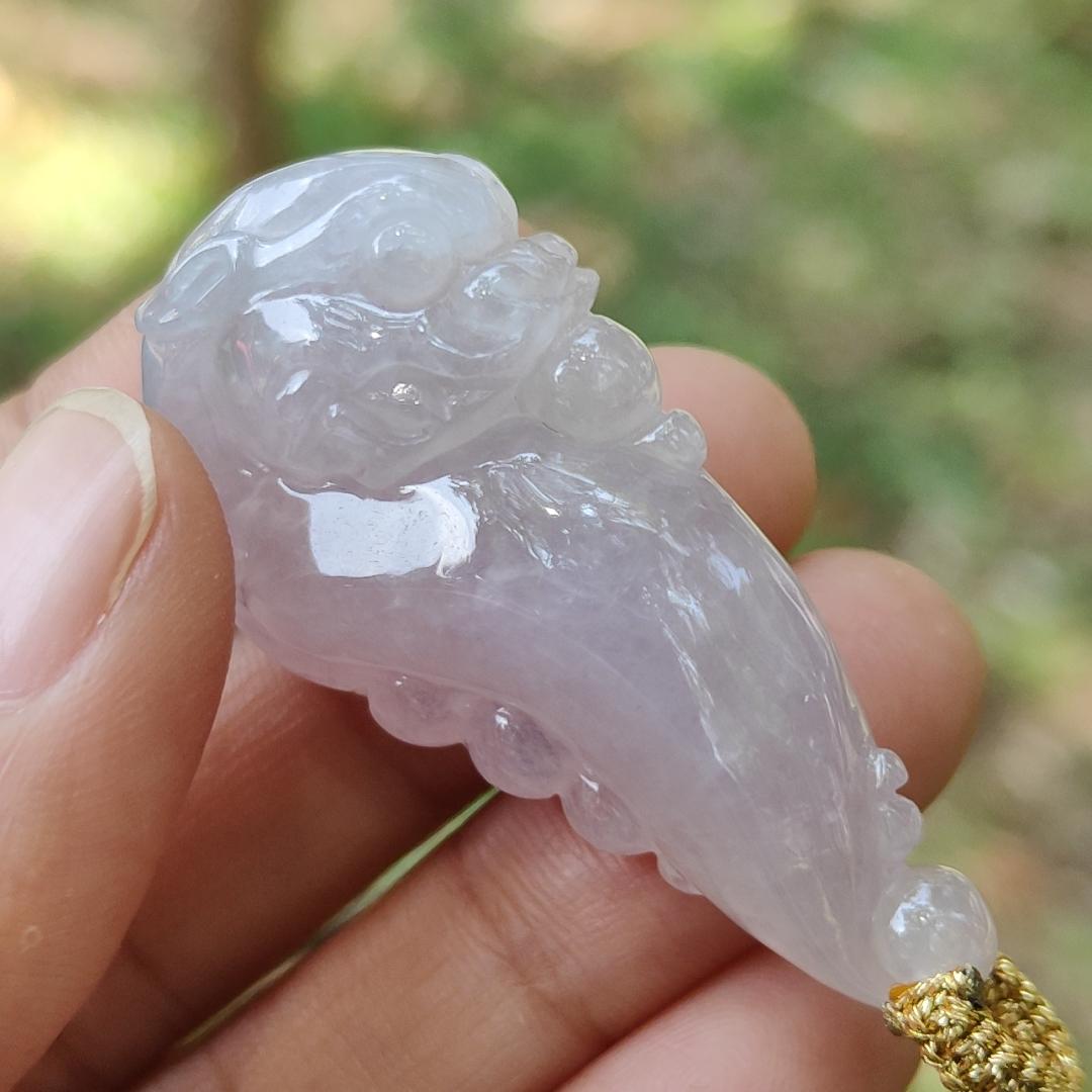High Quality Ligh Pinkish Lavender Natural Type A Jadeite Jade crafted with Ruyi Dragon as Pendant, certificate weighs 17.85 grams, measurement 45 * 22.9 * 12.3 mm (pendant271) Yi Pin Qian