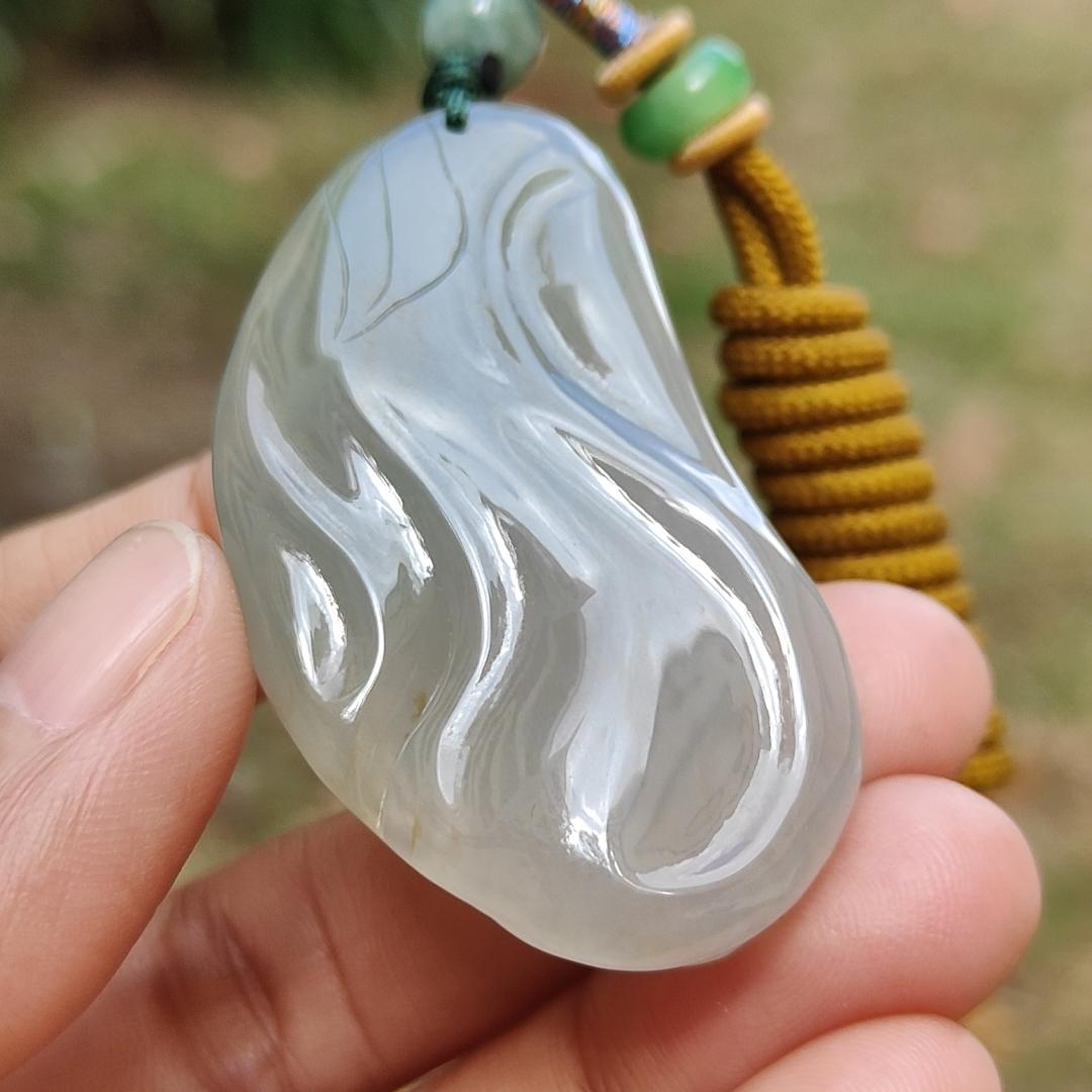 High Quality Icy Translucent Natural Type A Jadeite Jade crafted with God of Fortune as Pendant, certificate weighs 24.19 grams, measurement 48.8 * 27.3 * 10 mm (pendant274) Yi Pin Qian