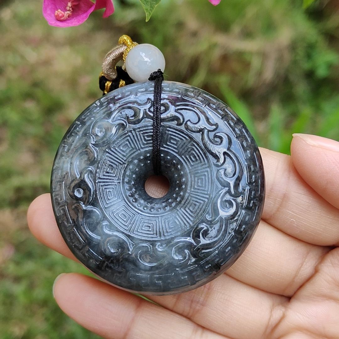 Hugh archaize style Black Natural Type A Jadeite Pendant crafted as Donut, symbols of Attract wealth , certificate included weigh 62.62 grams, 51 * 51 * 12.6 mm, suitable for daily wear (pendant63) Yi Pin Qian