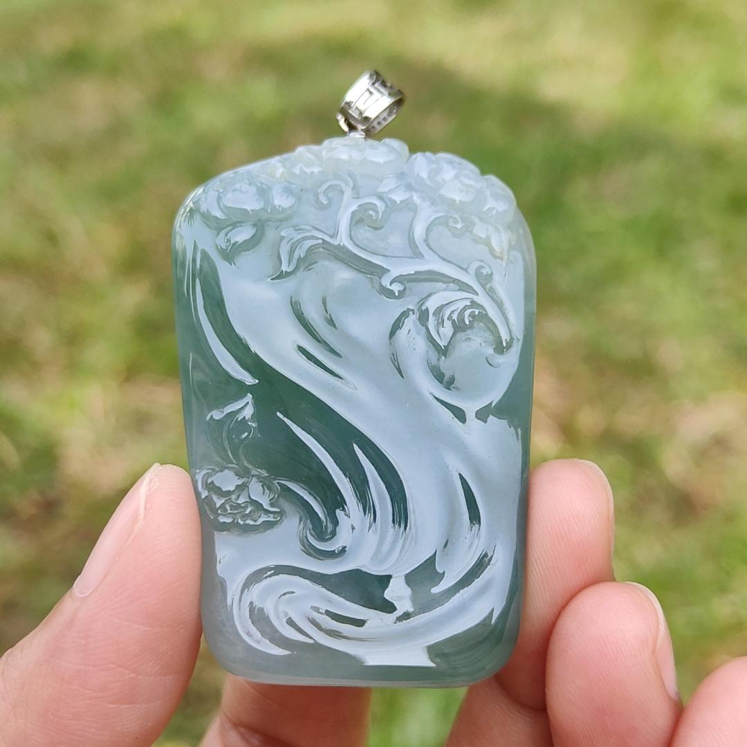 Premium Quality Semi Icy Light Green Natural Type A Jadeite Jade crafted with Guanyin as pendant, certificate included weigh 45.05 grams, measurement 56 * 35.6 * 11.8 mm (18kp24) Yi Pin Qian