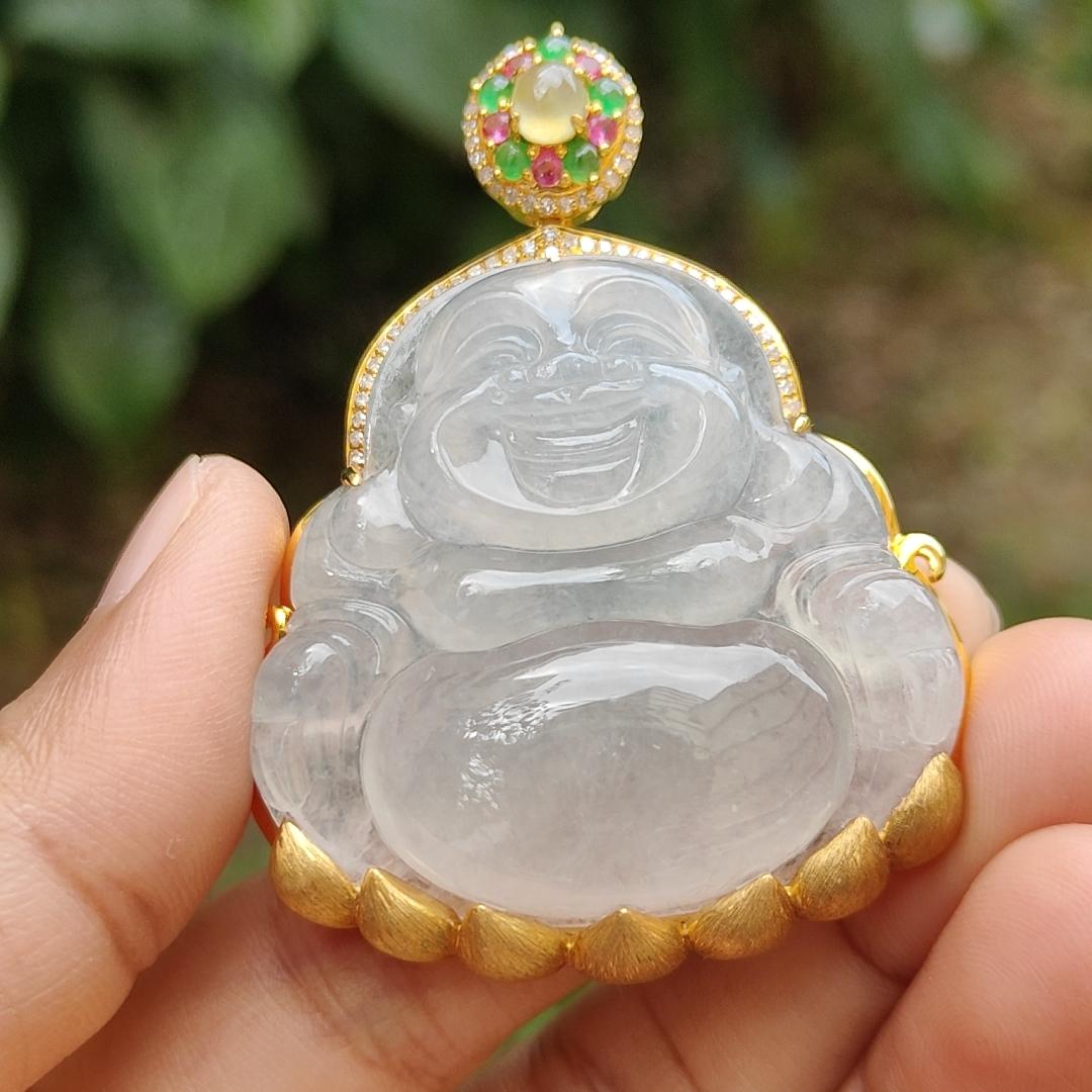 Premium Icy Translucent Natural Type A Jadeite Jade crafted as Milo Buddha set on 18k gold with diamonds as Pendant, certificate weighs 26.07 grams, measurement 38.8 * 40 * 7.2 mm, (18kp41) Yi Pin Qian