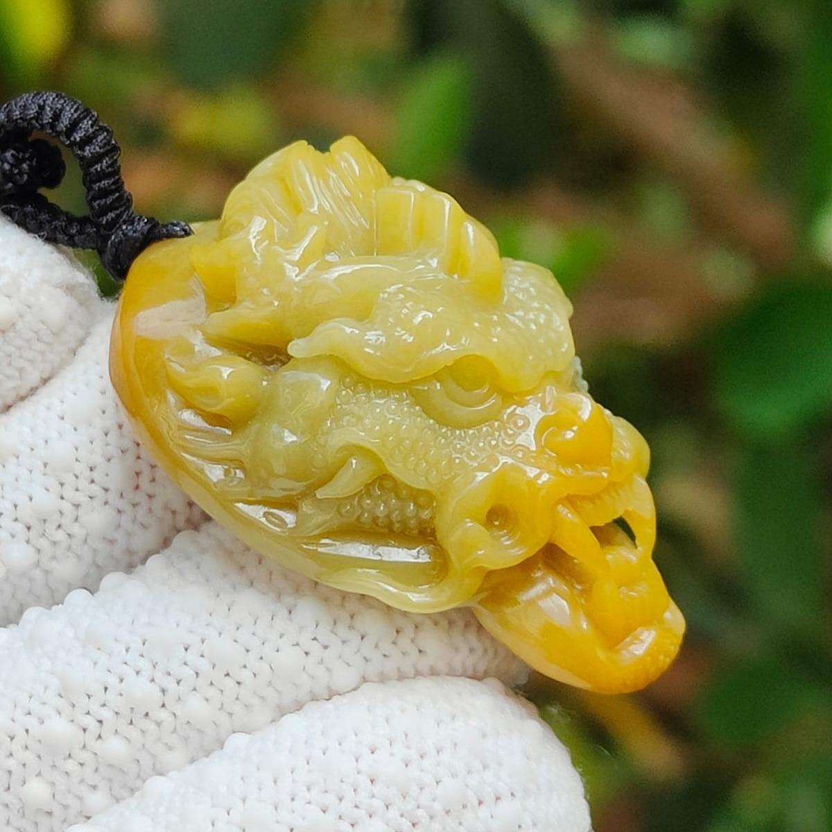Earth & Wood Energy Jadeite Dragon Pendant – Harmonize Your Chi (Sku: pendant421) Yi Pin Qian Jadeites Jade Jewelry ~Your Precious Quintessential ~ Singapore