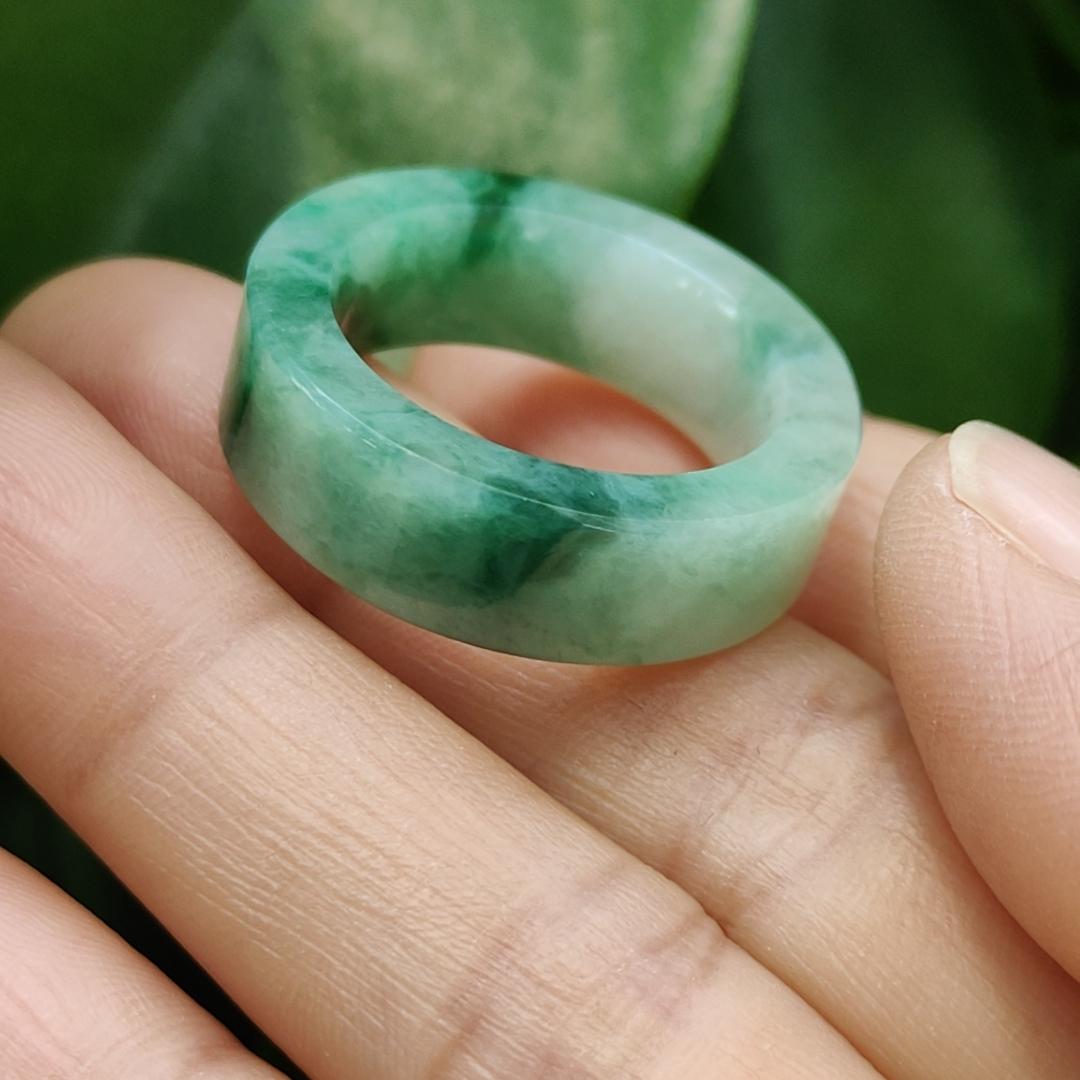 High Quality Green,Green Patches Natural Type A Jadeite Jade crafted as Ring, finger size 19.1mm, QIC approved labs certificate weighs 7.68 grams, measurement 7.7 * 4.4 mm (ring8) Yi Pin Qian