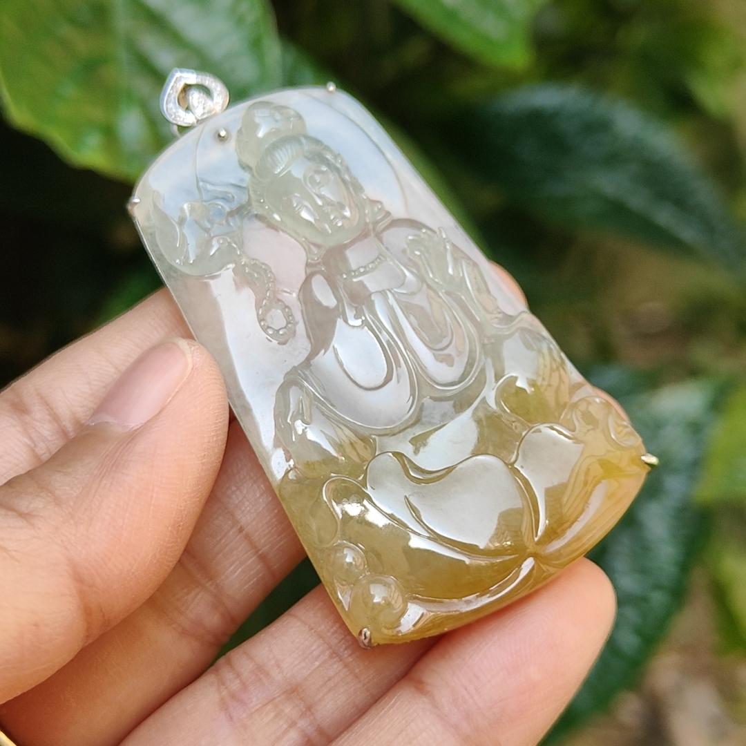 Icy Yellow Natural Type A Jadeite Jade crafted with Guanyin Seating on Lotus set with 18k gold and diamonds, certificate included weigh 18.11 grams, measurement 63.6 * 32 * 8.3 mm (18kp12) Yi Pin Qian