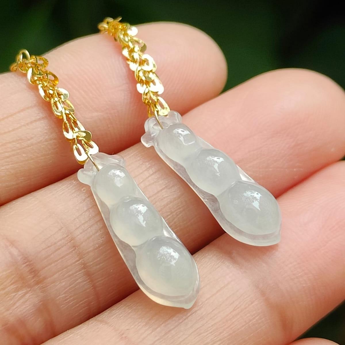 "Metal-Water Symphony" Jade Earrings (Sku: 18k13) Yi Pin Qian Jadeites Jade Jewelry ~Your Precious Quintessential ~ Singapore