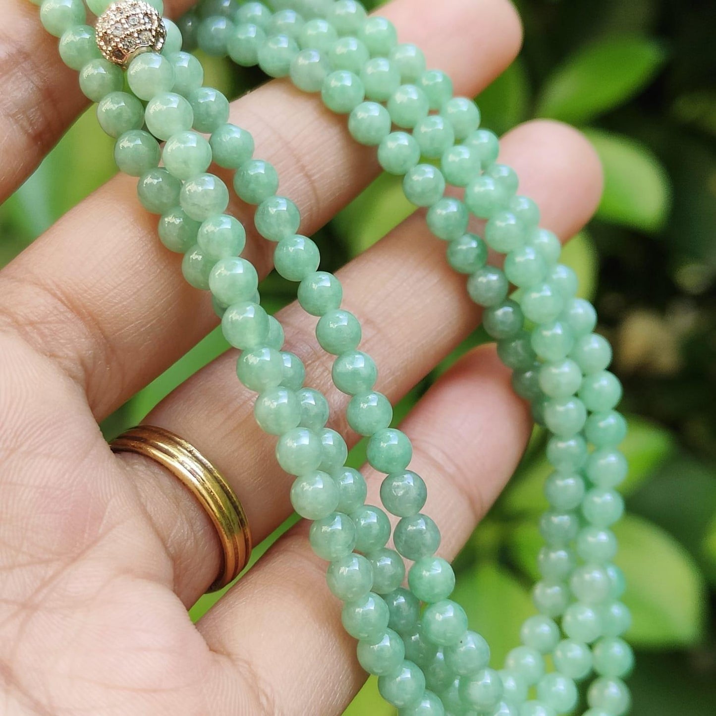 172 Light Green Beads * 4.2 mm as Necklace or Bracelet - Natural Type A Jadeite Jade certificate weighs 22 grams (bracelet41) Yi Pin Qian Jadeites Jade Jewelry ~Your Precious Quintessential ~ Singapore
