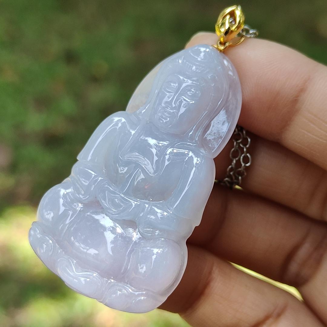 High Quality Light Lavender Natural Type A Jadeite Jade crafted As Guanyin set with 18k Gold Clasp as Pendant, certificate weighs 14.87 grams, measurement 46.6 * 28.2 * 6.5 mm (18kp58) Yi Pin Qian