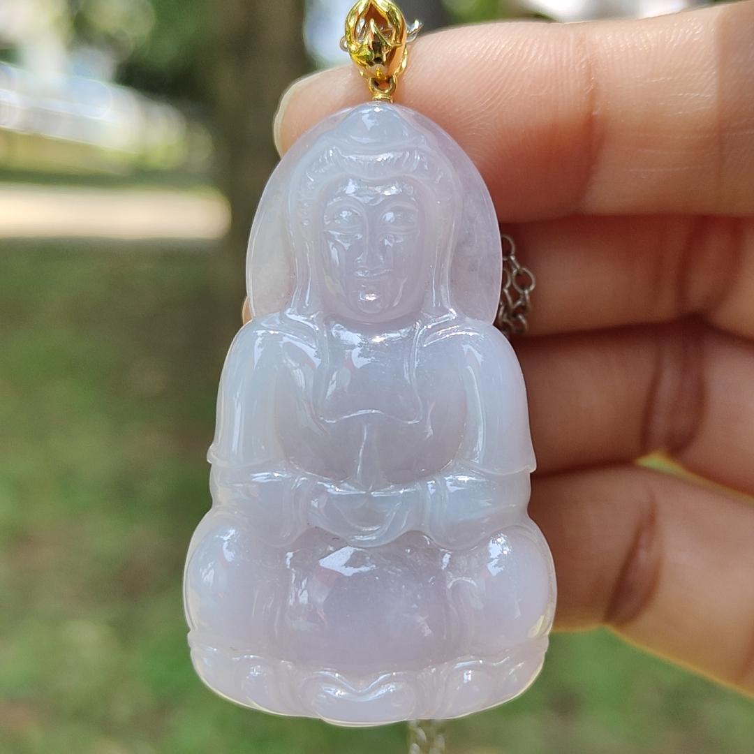 High Quality Light Lavender Natural Type A Jadeite Jade crafted As Guanyin set with 18k Gold Clasp as Pendant, certificate weighs 14.87 grams, measurement 46.6 * 28.2 * 6.5 mm (18kp58) Yi Pin Qian