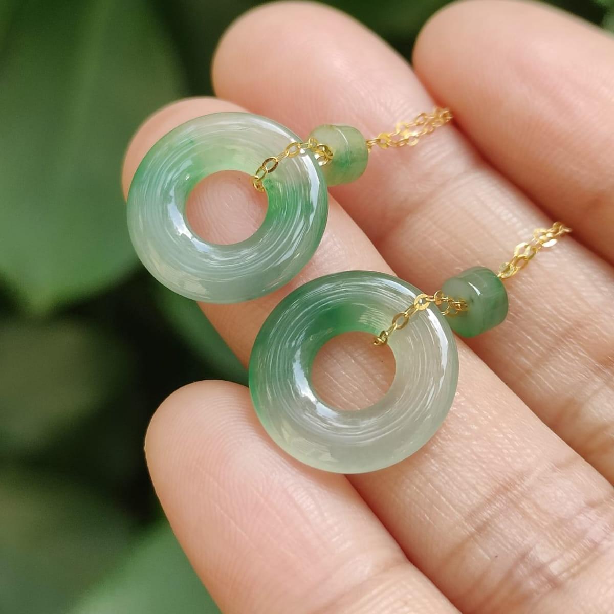 Donut Jadeite Earrings – Natural Type A Jadeite, 18K Gold Thread, Harmony of Five Elements (18k10) (18k10) Yi Pin Qian Jadeites Jade Jewelry ~Your Precious Quintessential ~ Singapore