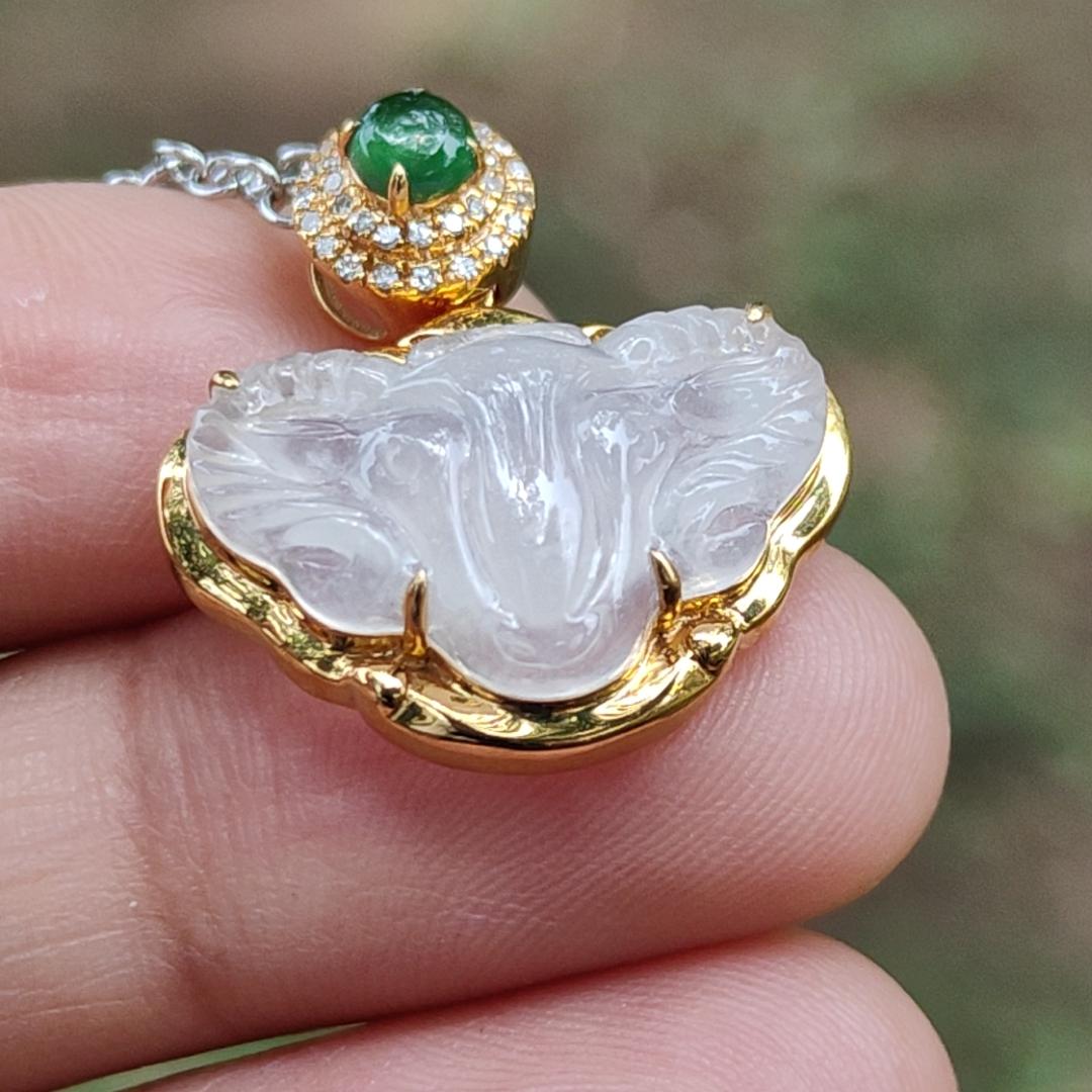 High Quality Icy Translucent Natural Type A Jadeite Jade crafted as Goat set with 18k Gold as Pendant, certificate weighs 2.99 grams, measurement 23 * 20.5 * 7.6 mm (18kp56) Yi Pin Qian