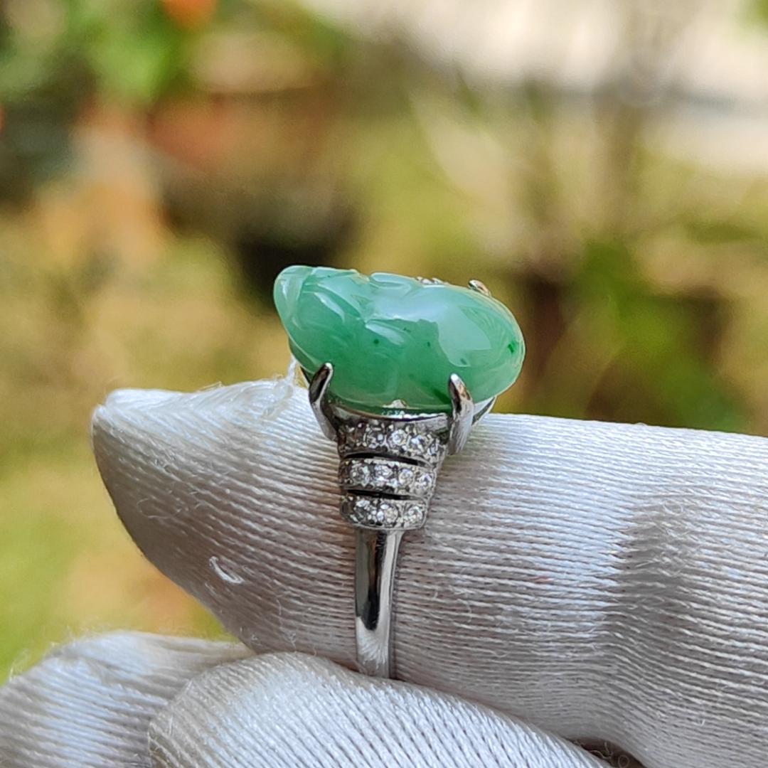 Green Natural Type A Jadeite Jade crafted with Pixiu set on adjustable S925 as a Ring with certificate weigh 2.6 grams, measurement 12.2 * 7 * 4.9 (s925ring9) Yi Pin Qian