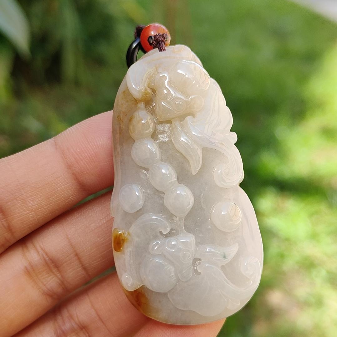 Another Excellent Old Collection with Yellow and Green Natural Type A Jadeite Jade Pendant Necklace crafted as Gourd with two bats with certificate weigh 34.42 grams, 55.5 * 29.5 * 12.3 mm (pendant173) Yi Pin Qian