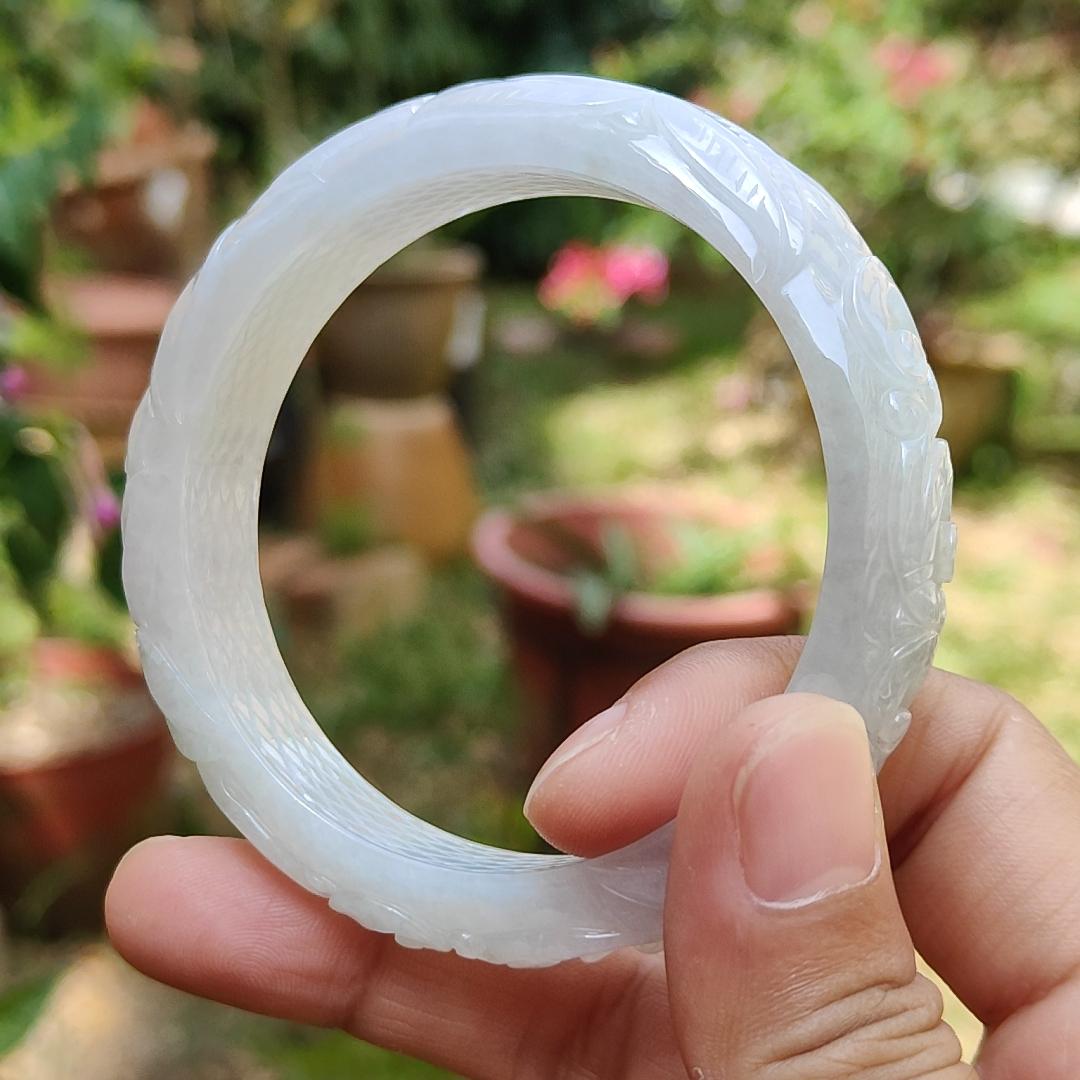 Light Lavender Natural Type A Jadeite Jade crafted with Pattern of Flowers with shape of Peace Bangle Bracelet , certificate weigh 60.82 grams, measurement 14 * 8.6 mm, Bangle Wrist Size: 56.5 mm (bangle6) Yi Pin Qian