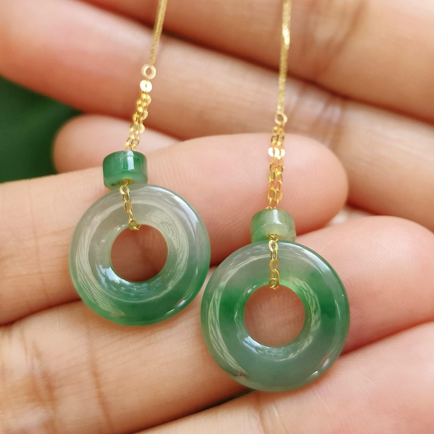 Donut Jadeite Earrings – Natural Type A Jadeite, 18K Gold Thread, Harmony of Five Elements (18k10) (18k10) Yi Pin Qian Jadeites Jade Jewelry ~Your Precious Quintessential ~ Singapore
