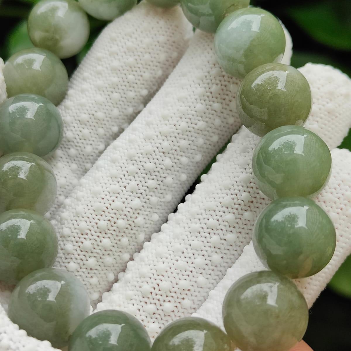 Natural Type A Jadeite Bead Bracelet – 16-Piece 13.88mm Beads, QIC Certified, Timeless Luxury (bracelet42) Yi Pin Qian Jadeites Jade Jewelry ~Your Precious Quintessential ~ Singapore