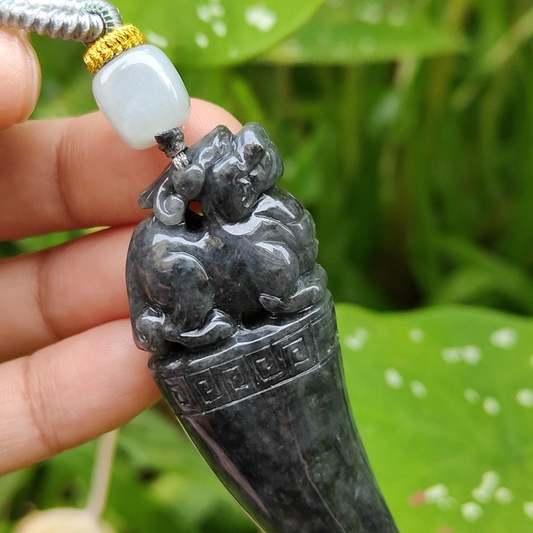 Black Wuji Natural Type A Jadeite Pendant Carved with Dragon Teeth plus Pixiu come with certificate weight 30.85, 70.3 * 23.1 * 13 mm (pendant100) Yi Pin Qian