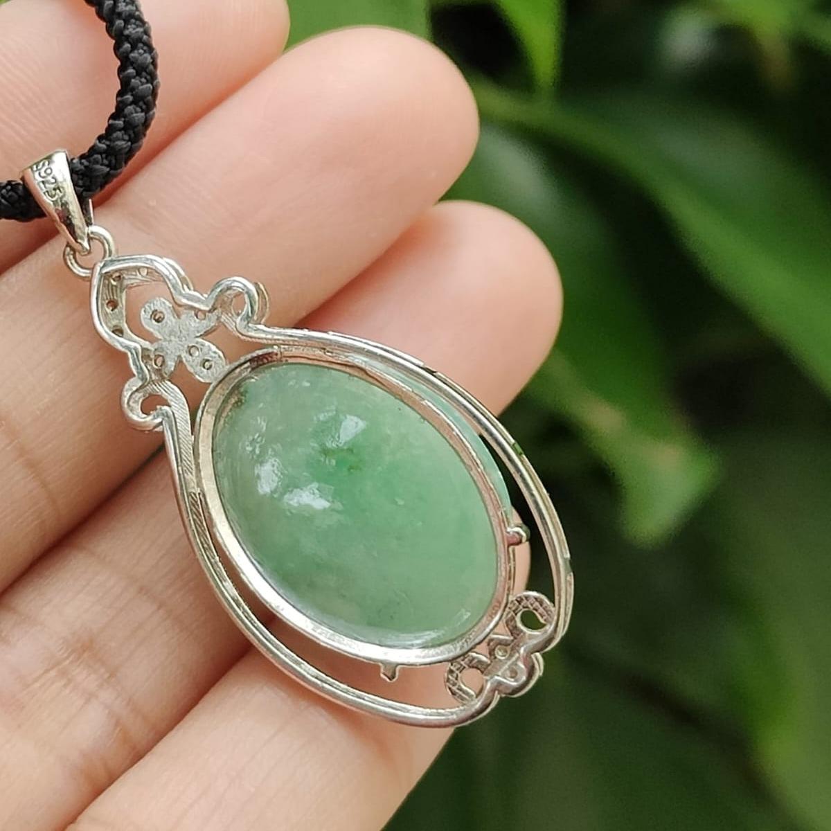 Wood Element Jade Pendant đą- Urban Energy Harmonizer (Sku: s925p8) Yi Pin Qian Jadeites Jade Jewelry ~Your Precious Quintessential ~ Singapore