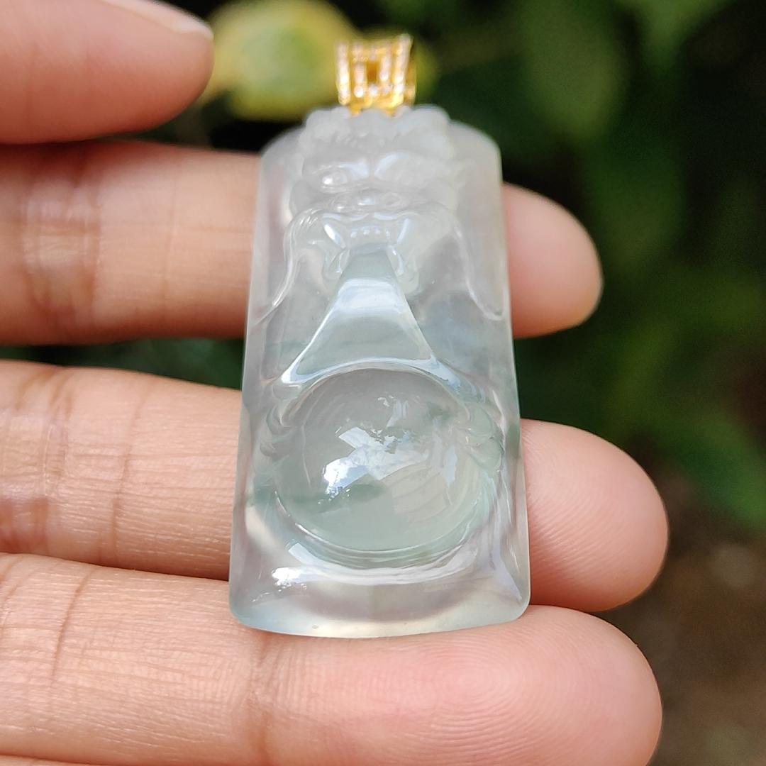 Premium Icy Translucent Light Green Natural Type A Jadeite Jade crafted with Dragon set on 18k Gold as Pendant, certificate weighs 12.99 grams, measurement 46.8 * 19.7 * 7.7 mm (18kp43) Yi Pin Qian
