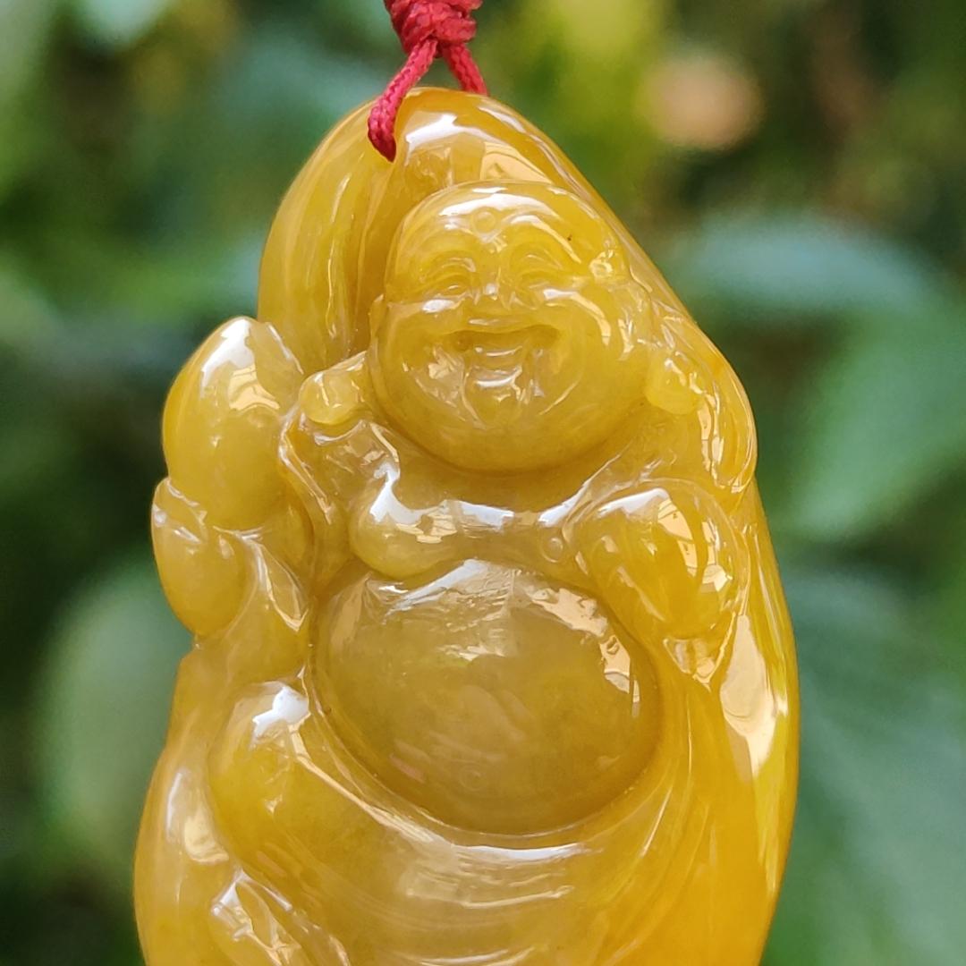Full Yellow Old Mine Natural Type A Jadeite pendant carved with Laughing Buddha represents Tolerance and wisdom, humor, happy spirit, come with certificate weight 35.13 grams, 49.30 * 27.90 * 14.30 mm, suitable for daily wear on all occasions (pendant96) Yi Pin Qian