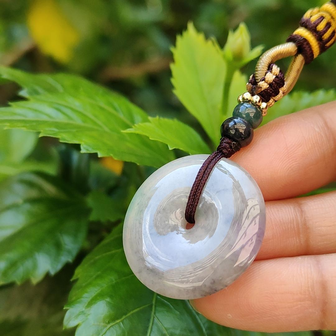 Mix with Lavender, light green and wuji Natural Type A Jadeite Donut Pendant meaning Wealthy, Safe and Healthy with certificate weighs 7.28 grams, 26.1 * 5.2 mm , good for daily wear (pendant92) Yi Pin Qian