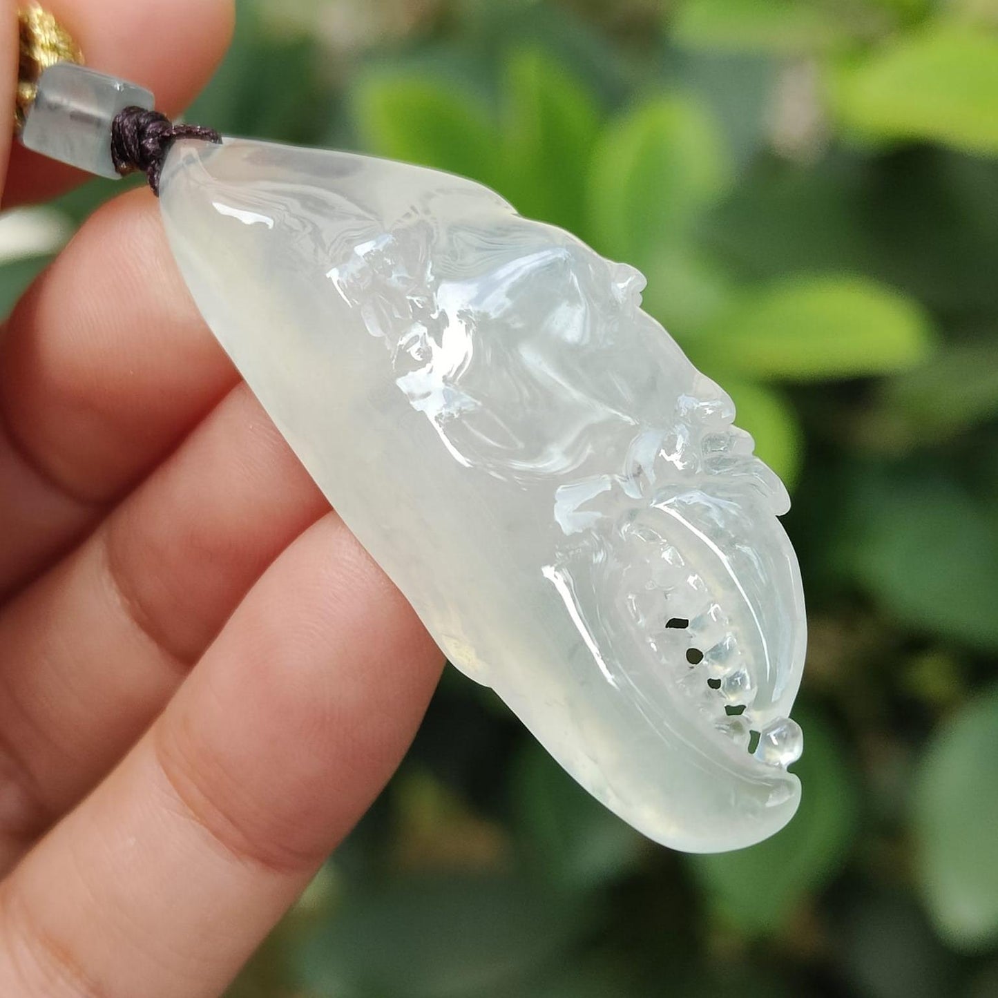 Crafted as Crab Claws Pendant on Premium Fine Quality Natural Type A Jadeite Jade certificate weighs 14.16 grams, measurement 49.2 * 19.5 * 10.8 mm (pendant355) Yi Pin Qian Jadeites Jade Jewelry ~Your Precious Quintessential ~ Singapore