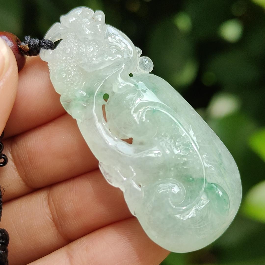 High Quality Light Green Hue Natural Type A Jadeite Jade crafted with shape of Ruyi and Three Legs Toad as Pendant, certificate weighs 13.02 grams, measurement 47.8 * 22.8 * 9 mm (pendant291) Yi Pin Qian