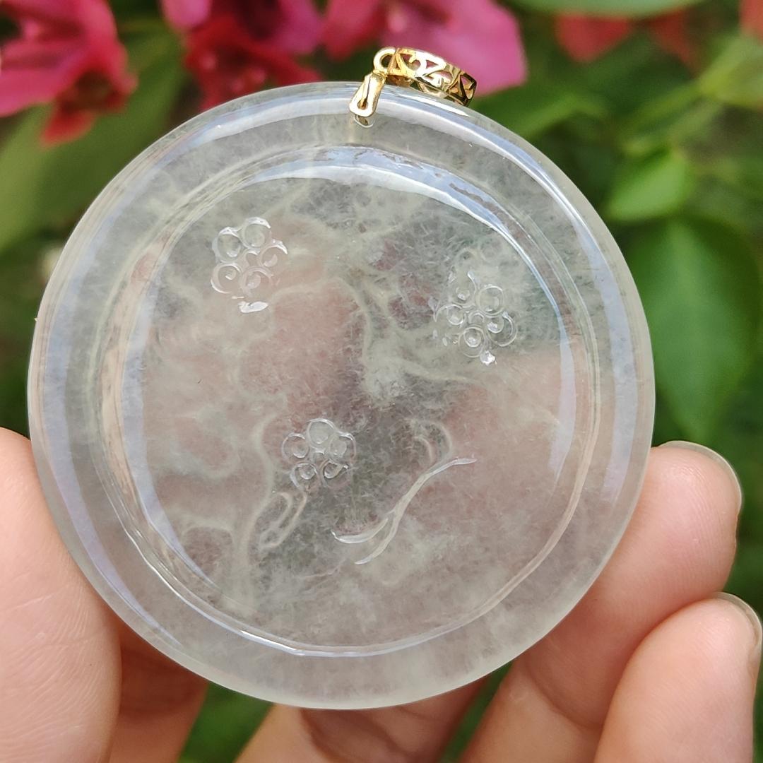 High Premium Icy Variety Quality Natural Type A Jadeite Jade Pendant Necklace crafted as Deer meaning all the way with you with certificate weigh 21.24 grams, measurement 46.9 * 47 * 4.8 mm (18kp10) Yi Pin Qian