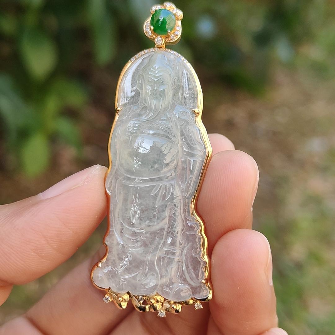 High Quality Light Green and Green Cabochon Icy Translucent Natural Type A Jadeite Jade crafted as Guan Gong set on 18k Gold as Pendant, certificate weighs 8.07 grams, measurement 57.2 * 22.7 * 5.8 mm (18kp46) Yi Pin Qian