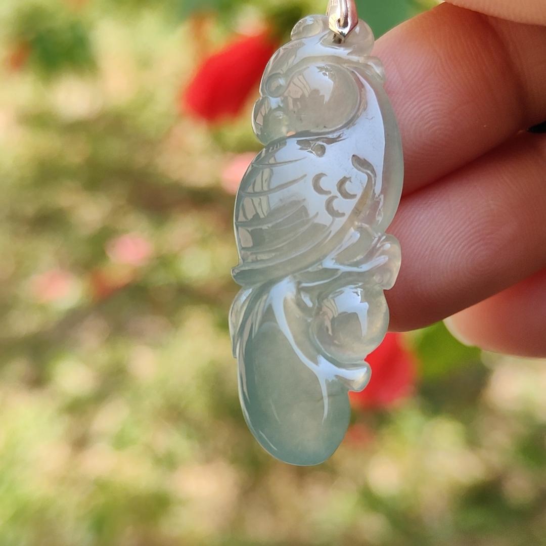 Premium Old Pit Rare Green Hue Icy Translucent Natural Type A Jadeite Jade crafted with Parrot as Pendant for the collectors, certificate weigh 6.25 grams, measurement 41.6 * 15.2 * 6.5 mm (pendant213) Yi Pin Qian