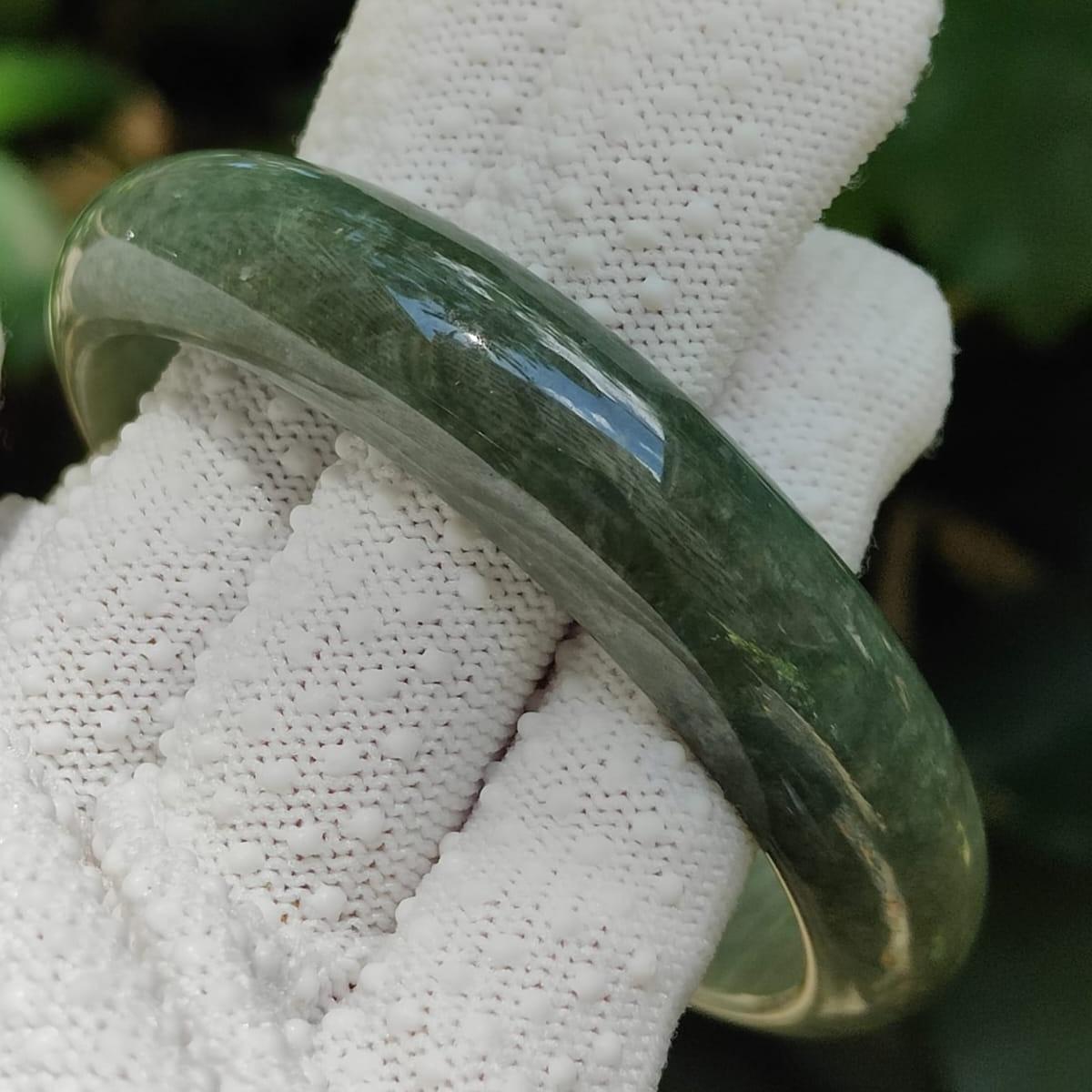 Natural Type A Jadeite Jade Peace Bangle – Five-Element Harmony | Feng Shui Certified (Sku: bangle36)