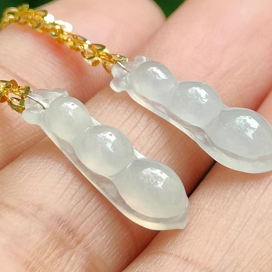 "Metal-Water Symphony" Jade Earrings (Sku: 18k13) Yi Pin Qian Jadeites Jade Jewelry ~Your Precious Quintessential ~ Singapore