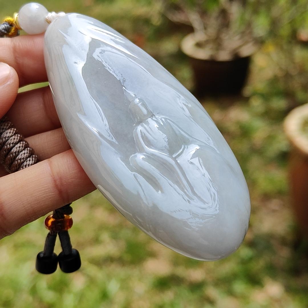 Limited time offer - Crafted with faceless buddha on Natural Type A Jadeite Jade as a Pendant with certificate weigh 77.91 grams, measurement 80.8 * 37.3 * 12.6 mm (pendant210) Yi Pin Qian