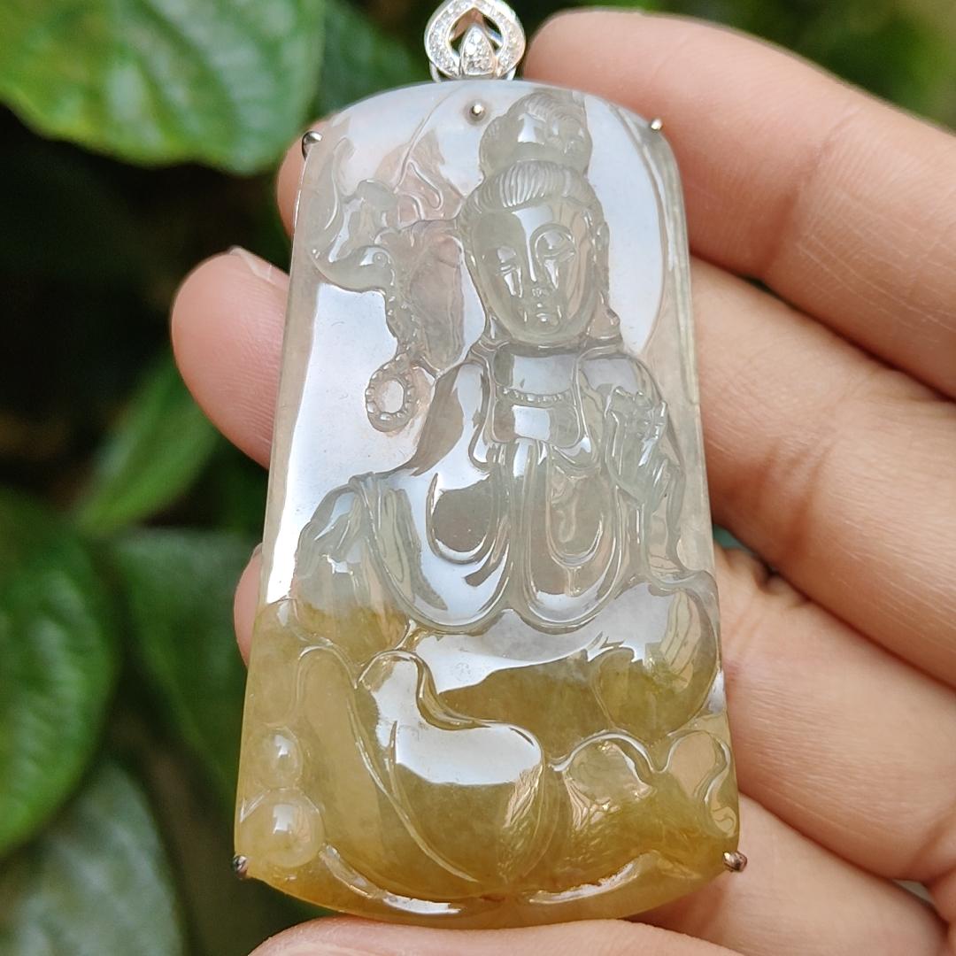 Icy Yellow Natural Type A Jadeite Jade crafted with Guanyin Seating on Lotus set with 18k gold and diamonds, certificate included weigh 18.11 grams, measurement 63.6 * 32 * 8.3 mm (18kp12) Yi Pin Qian