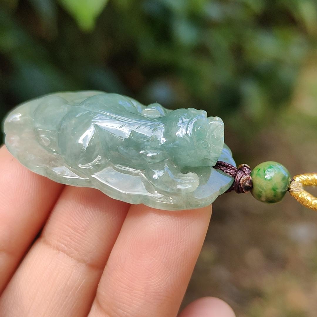Green Natural Type A Jadeite Jade crafted with Pixiu as Pendant, certificate weighs 12.84 grams, measurement 40 * 23.8 * 10 mm (pendant251) Yi Pin Qian