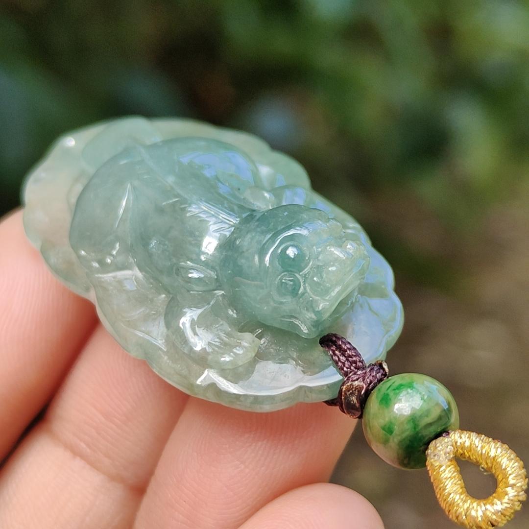 Green Natural Type A Jadeite Jade crafted with Pixiu as Pendant, certificate weighs 12.84 grams, measurement 40 * 23.8 * 10 mm (pendant251) Yi Pin Qian