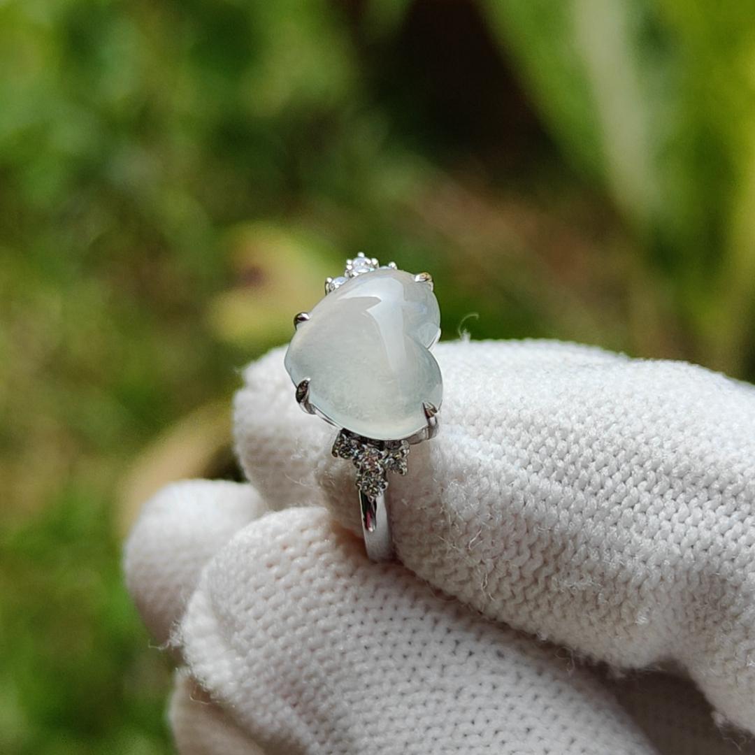 Mid Year Offer - Premium Icy Translucent Natural Type A Jadeite Jade Cabochon 8.5 * 9.8 * 3.2 mm crafted with shape of Heart set on 18k gold as Ring, certificate weighs 1.83 grams (18kring27) Yi Pin Qian