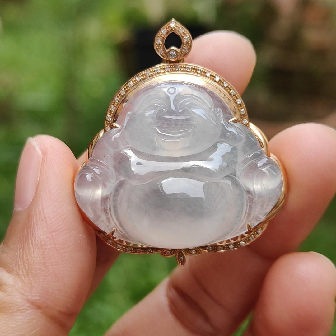 Icy Translucent Natural Type A Jadeite Jade crafted as Milo Buddha set on 18k gold with diamonds as Pendant Necklace, certificate included weigh 9.62 grams, 37.6 * 33.8 * 10.8 mm (18kp13) Yi Pin Qian