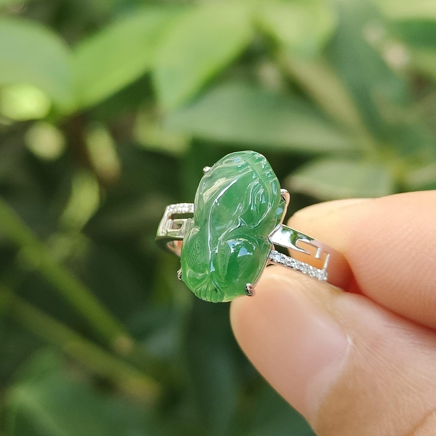 Green Pixiu measurement 13.2 * 7.9 * 4.5 mm Natural Type A Jadeite Jade set with 18k as Ring - Finger Size with diameter = 16.2mm (18kring42) Yi Pin Qian Jadeites Jade Jewelry ~Your Precious Quintessential ~ Singapore
