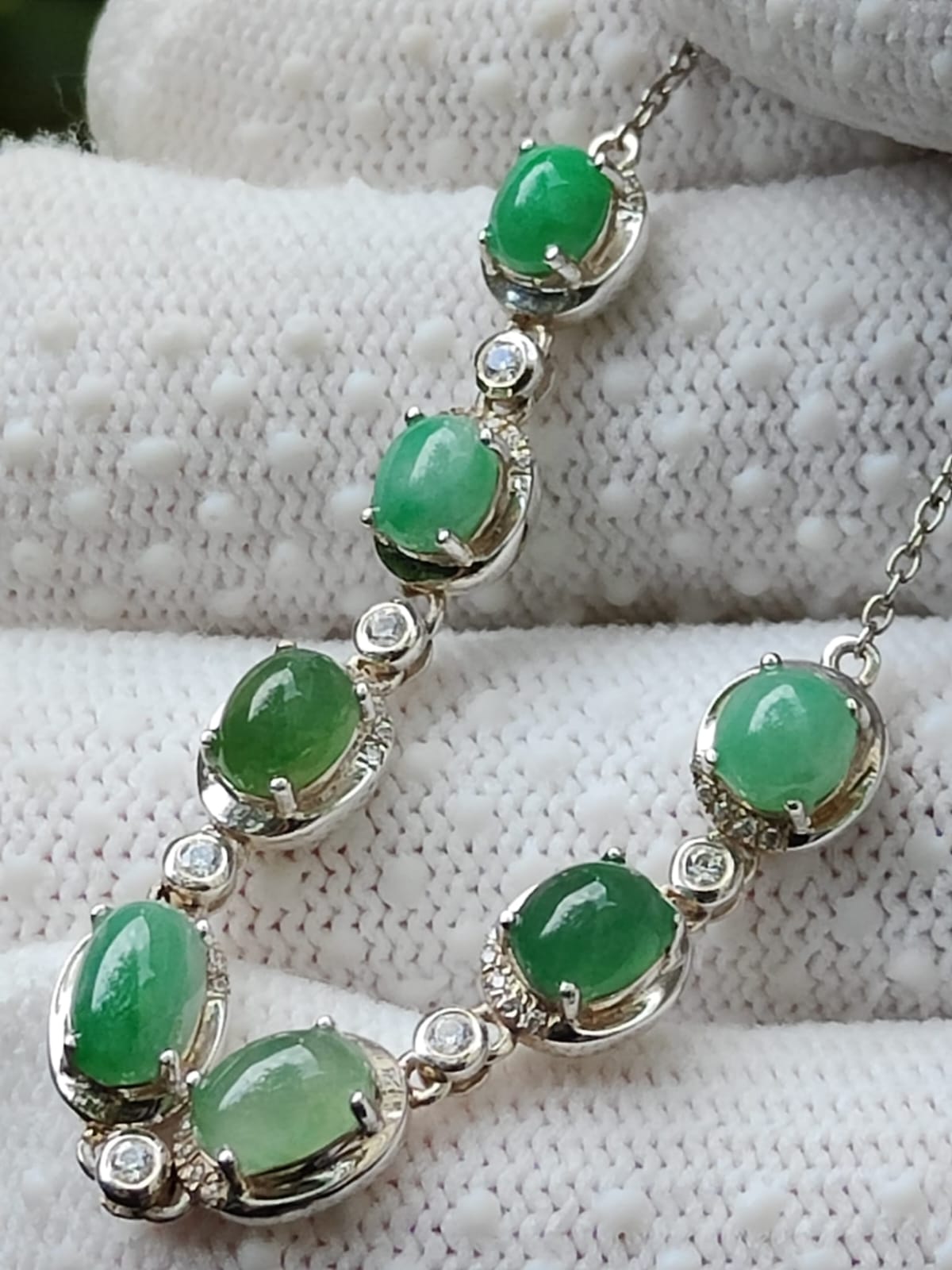 Verdant Harmony Jadeite Cabochon Bracelet – Light Green with Green Hues, S925 Setting (Sku: s925b11)