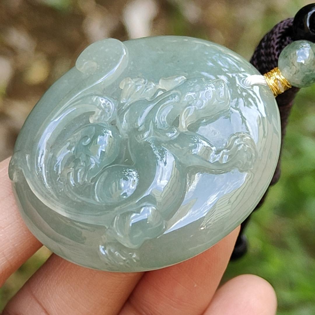 Premium Quality Light Green Natural Type A Jadeite Jade Pendant Necklace crafted with Old School Style Dragon, certificate included weigh 29.48 grams, measurement 42 * 42 * 11 (pendant174) Yi Pin Qian